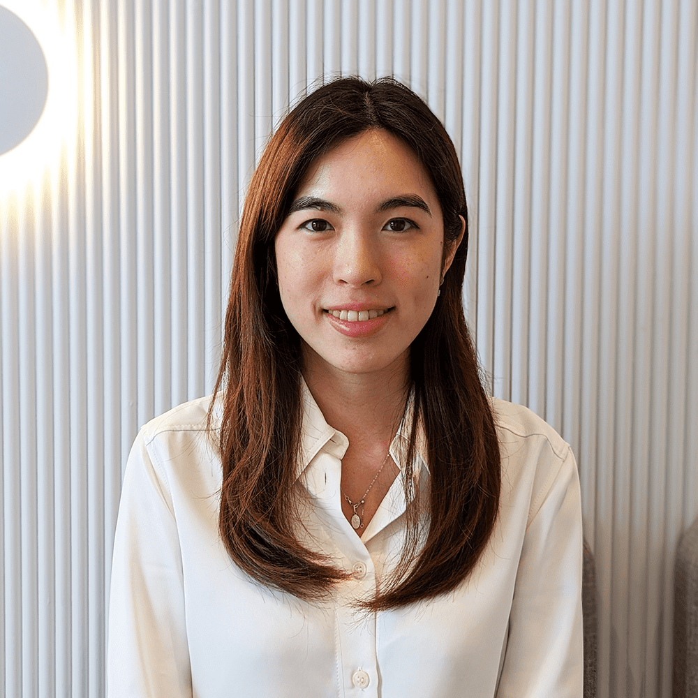 headshot of podiatrist Ria Kartika